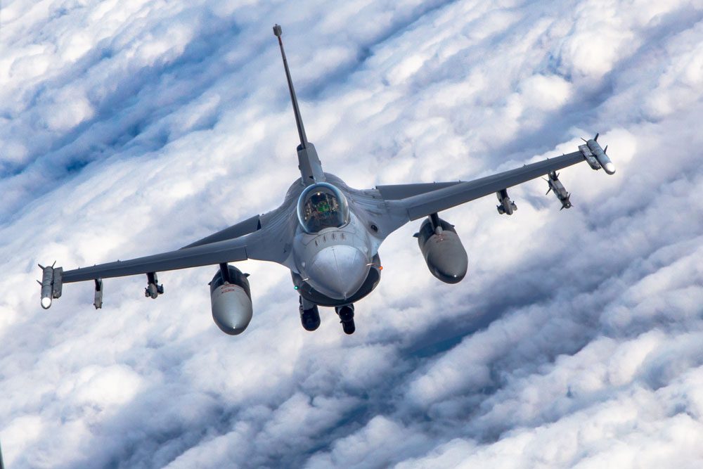 f-16