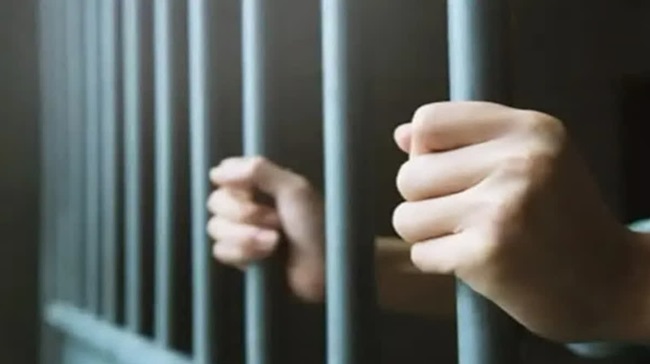 prisoners